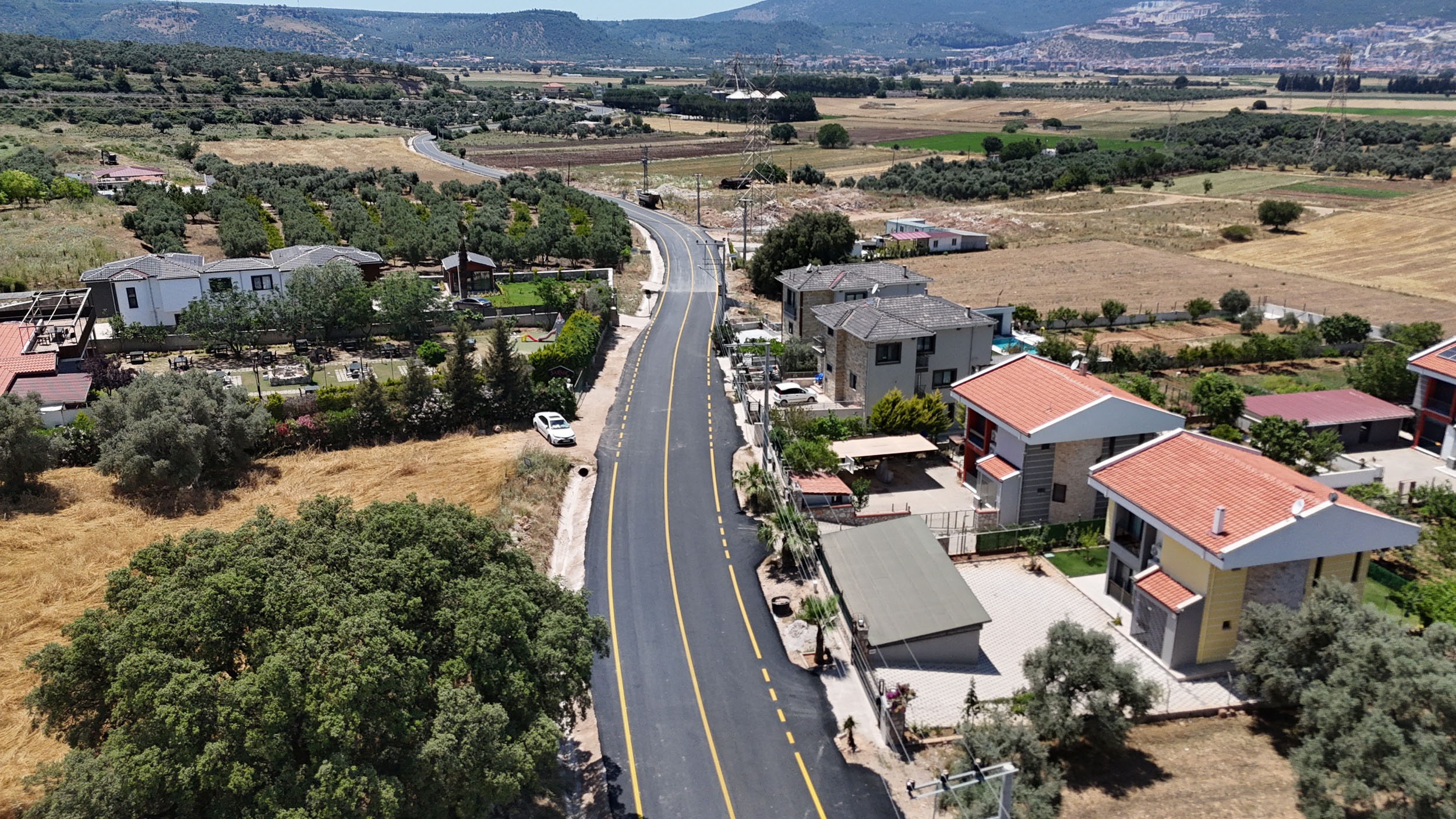 8Ae4F2Ab 37B6 4D91 B846 Bcb3726376F1 Bykehir13Lede Gvenli Trafikin Yollar Tek Tekiziyor1