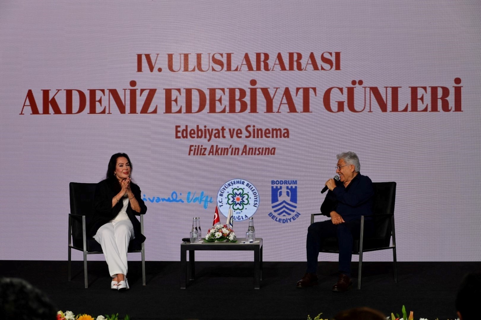 Bodrum Belediyesi Bodrum’da Edebiyat Ve Sinema Konuşuldu (15)
