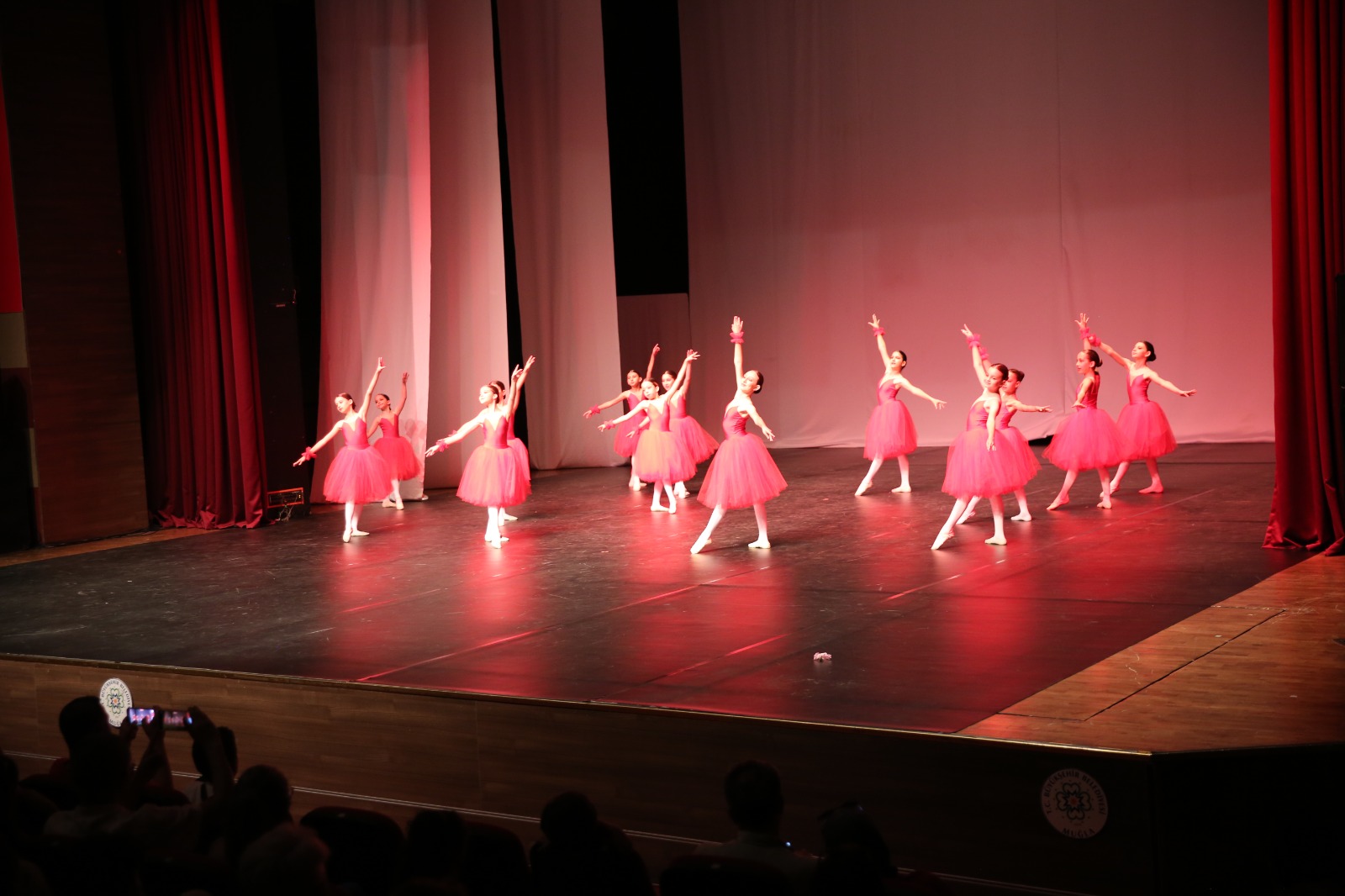 Büyükşehir Bale Öğrencilerinden Yıl Sonu Resitali (2)