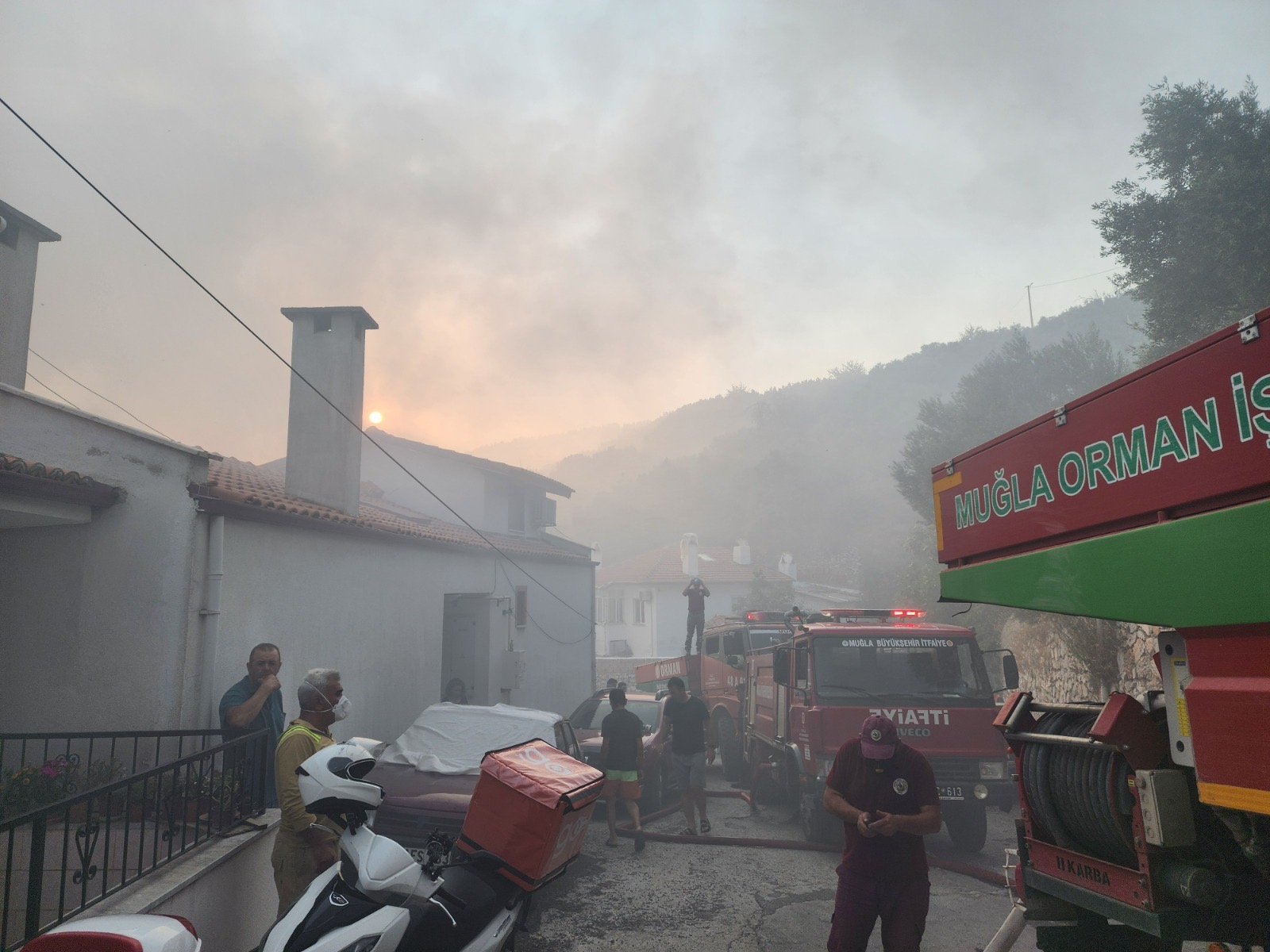 6559F857 C87C 488F B446 4Ed8A4352A47