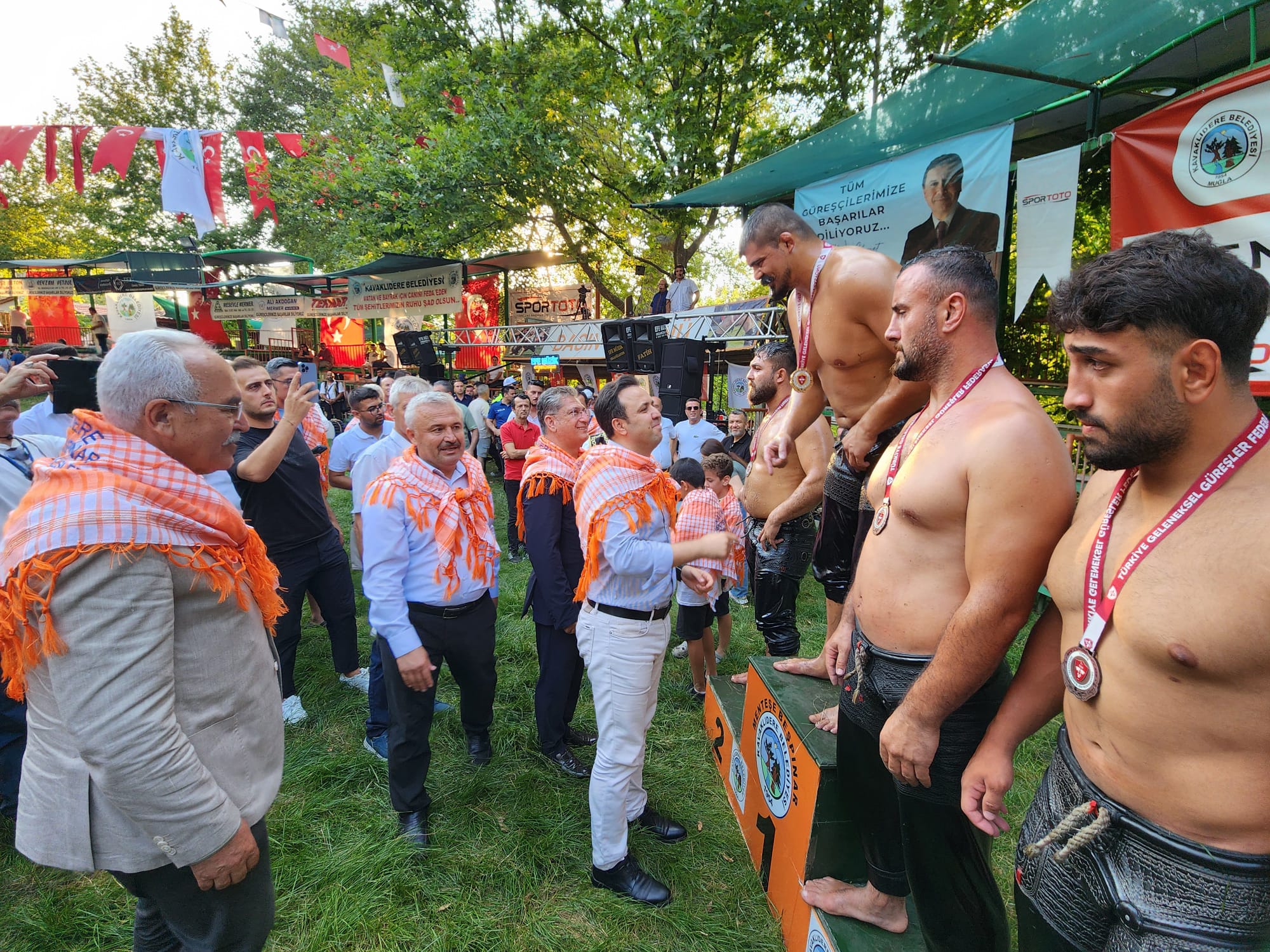 C53529Fa 9817 427D 9C12 9F77Baabd580