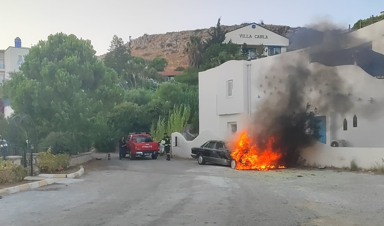 A A 20250821 38888028 38888025 D A T C A D A P A R K H A L I N D E K I O T O M O B I L Y A N D I