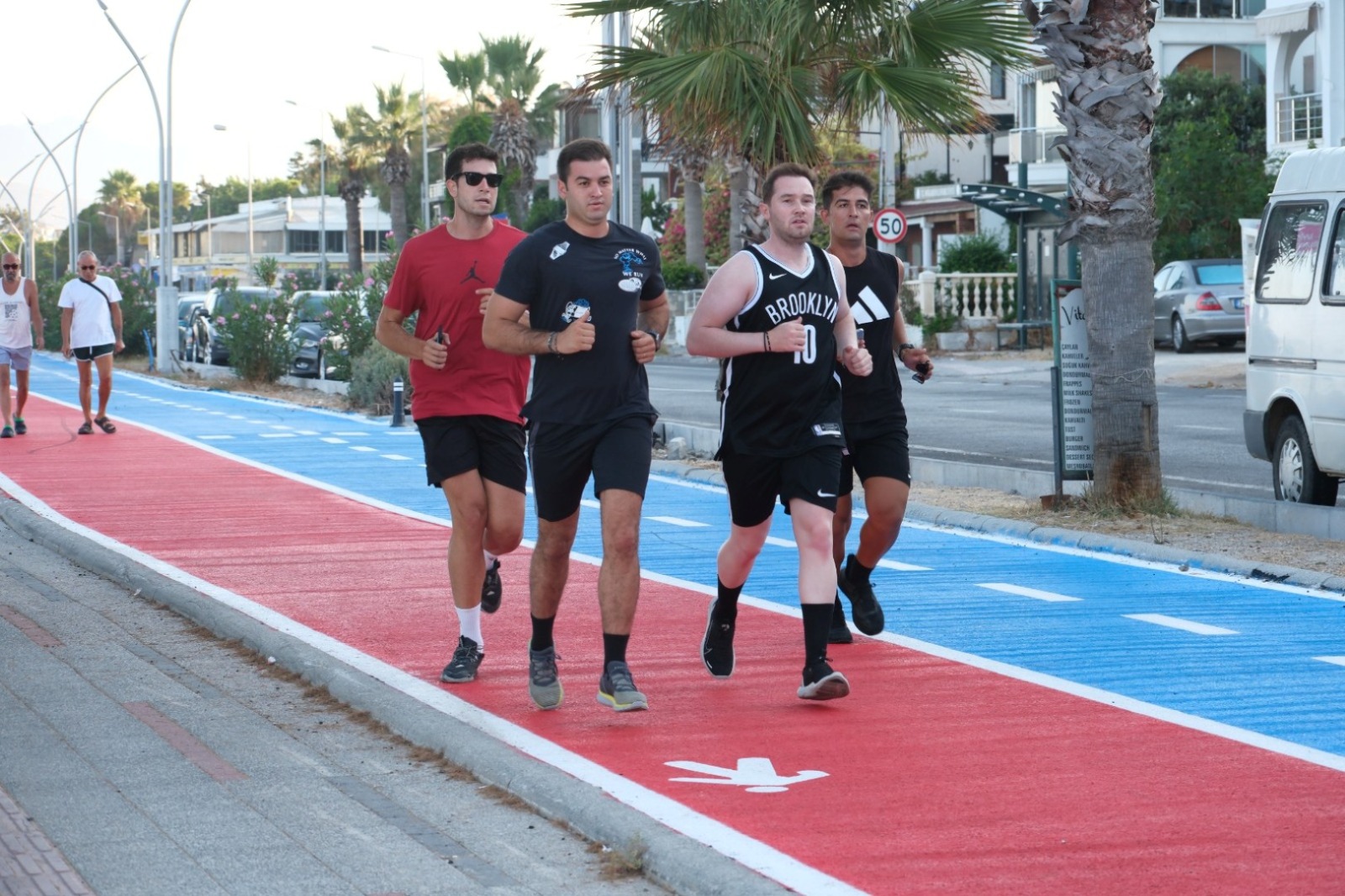 Edb312Eb 2F1B 4E24 9Bcc 2F415Bda653B