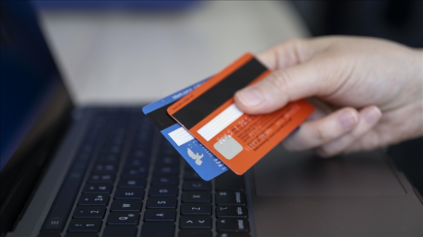 Thumbs B C 45105D9B10F49F6E38Da06Bb597C2Bda