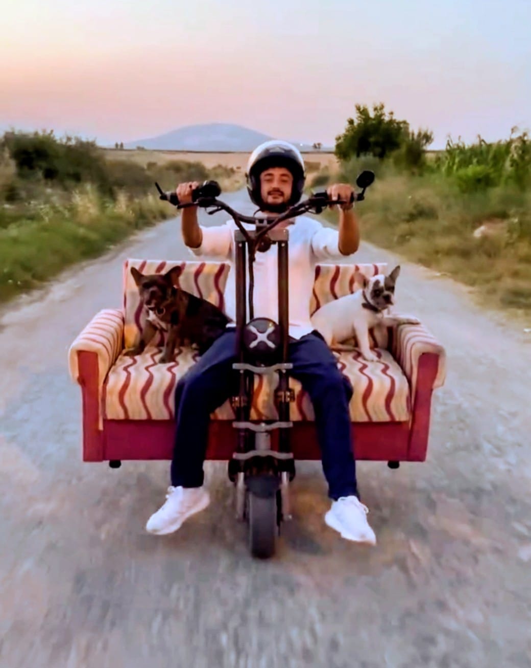 Whatsapp Image 2025 08 17 At 12.22.10