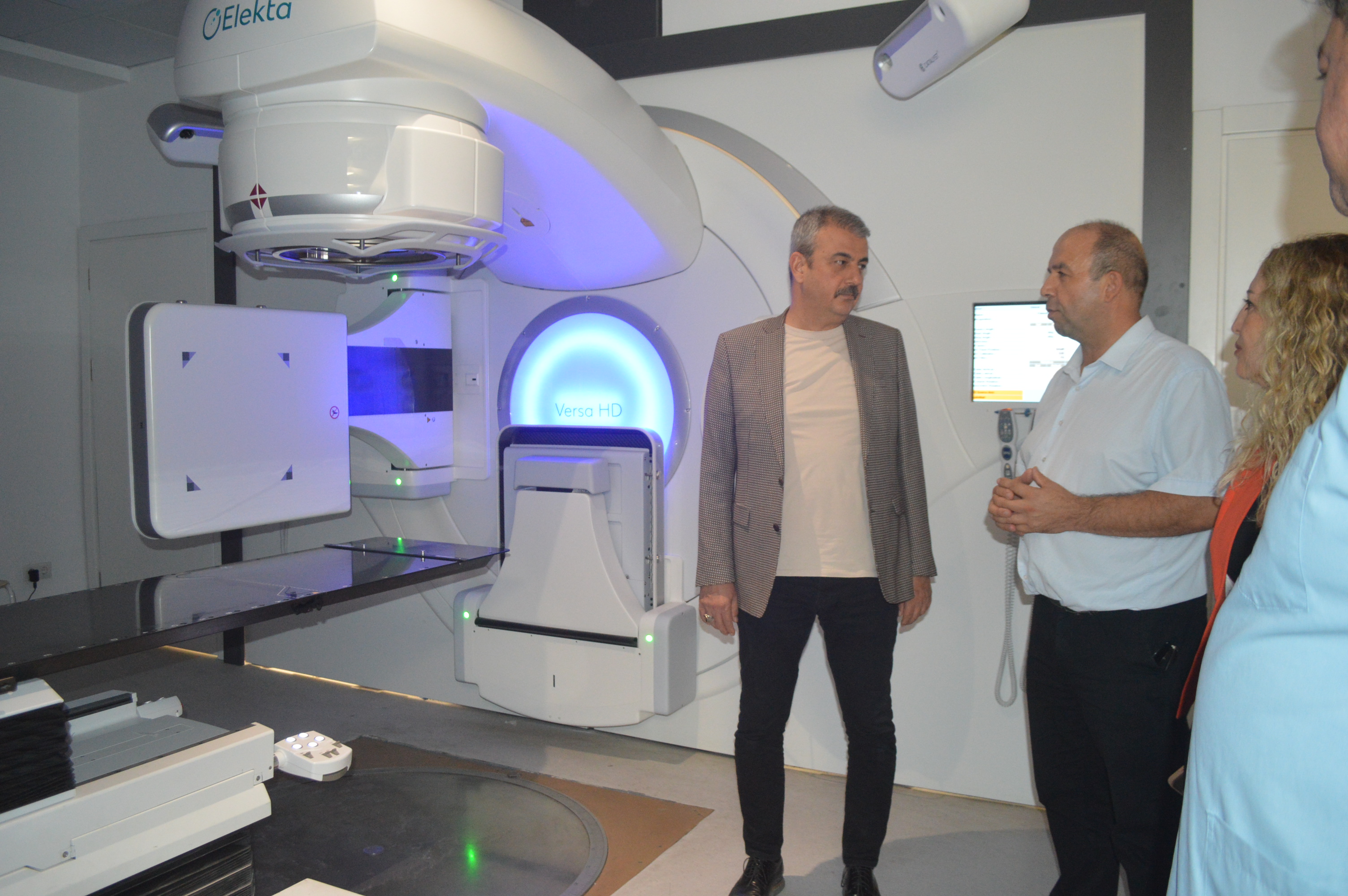 G0 Eq0T B Xo A Ae Q1 G