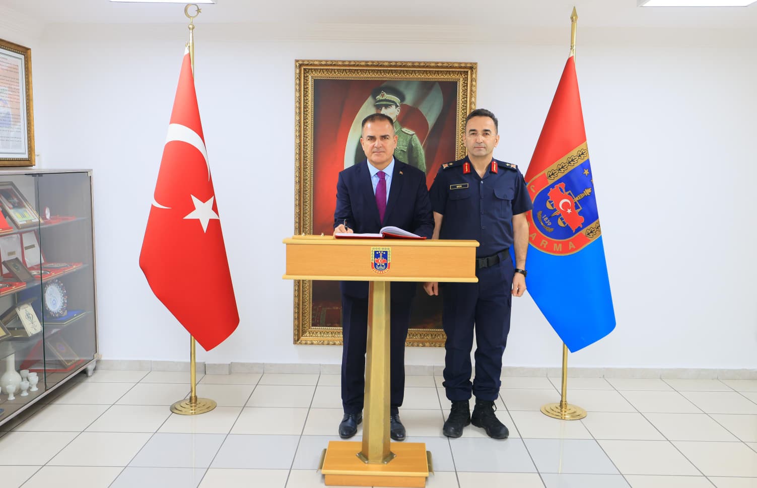 Whatsapp Image 2025 09 08 At 22.13.05 (1)